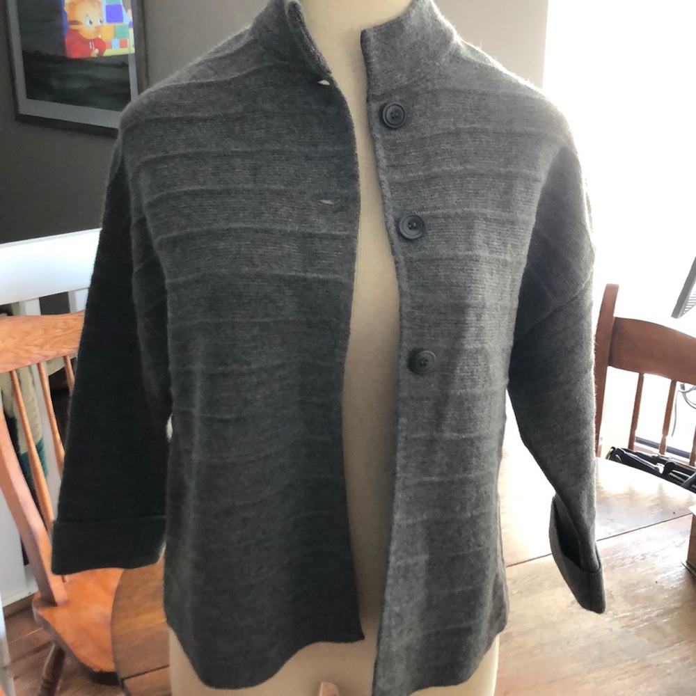 Grey sweater